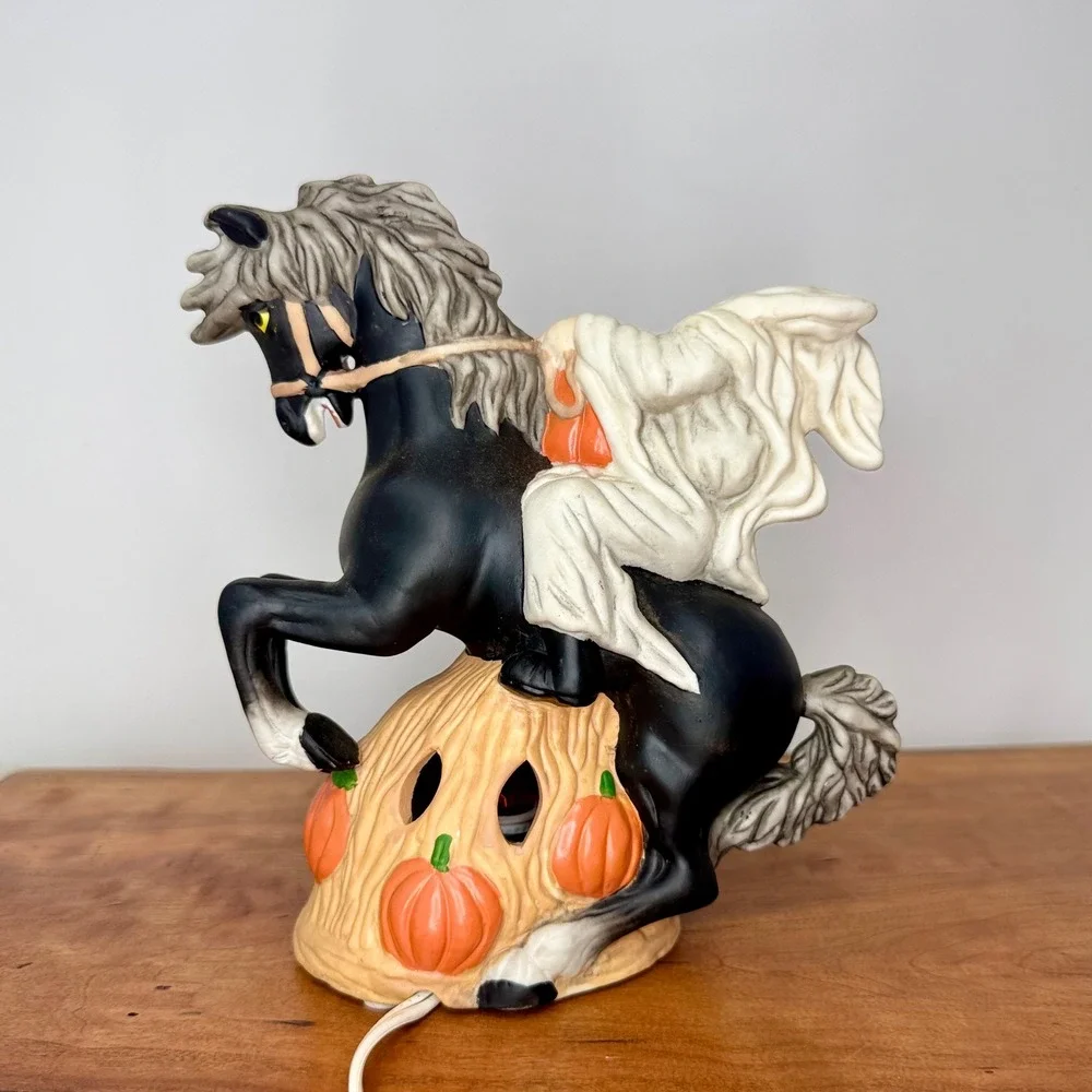 Vintage 1992 Prettique Jedediah's Spirit Porcelain Ghost Horse Sculpture Light